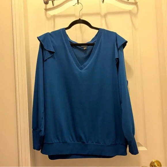 Torrid Deep Blue Knit Top - Picture 1 of 8